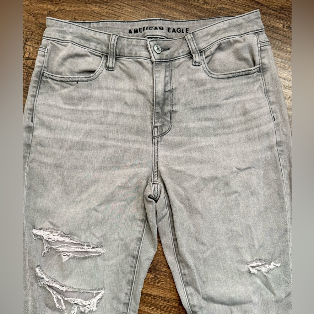 American Eagle Outfitters Women's Light Gray Ripped Skinny Jeans Sz 6 - Picture 4 of 12